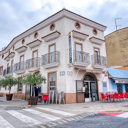 Hostal Nova Picanya-2